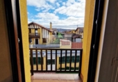 Chalet independiente con terreno en venta en la España, Villaquilambre, ref: TR367039 foto