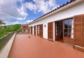 Chalet independiente con terreno en venta en la España, Maçanet de la Selva, ref: TR342538 foto