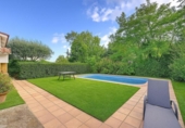 Chalet independiente con terreno en venta en la España, Maçanet de la Selva, ref: TR342538 foto