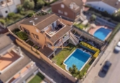 Chalet independiente con terreno en venta en la España, el Vendrell, ref: TR280062 foto