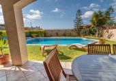 Chalet independiente con terreno en venta en la España, el Vendrell, ref: TR280062 foto