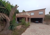 Xalet independent amb terreny en venda a la España, la Marina, ref.: TR198550 foto
