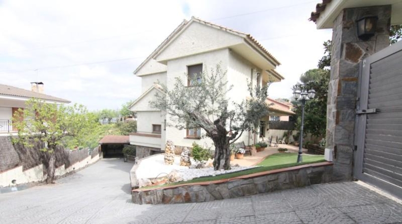 Barcelona - Abrera - 554m2