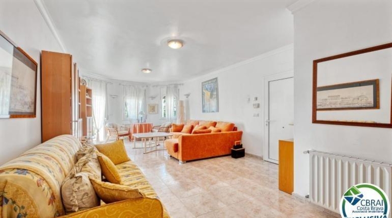 Gerona - Empuriabrava - 400m2