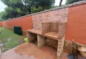 Отдельно стоящий дом с участком на продажу в городе Chiclana de la Frontera Фото