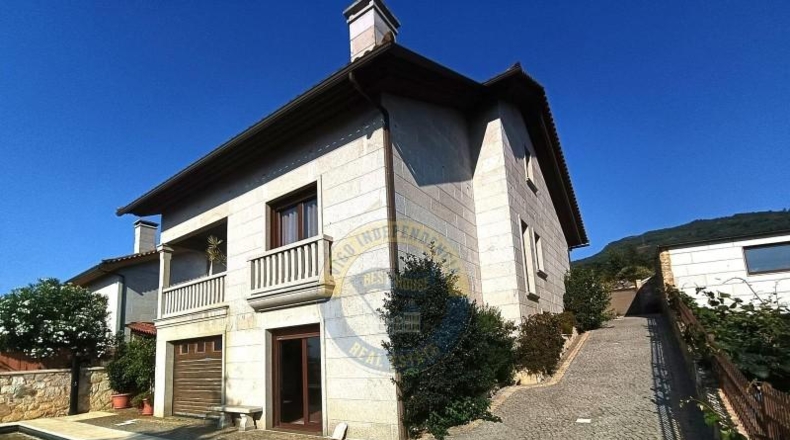 Pontevedra - As Medas - 1456m2