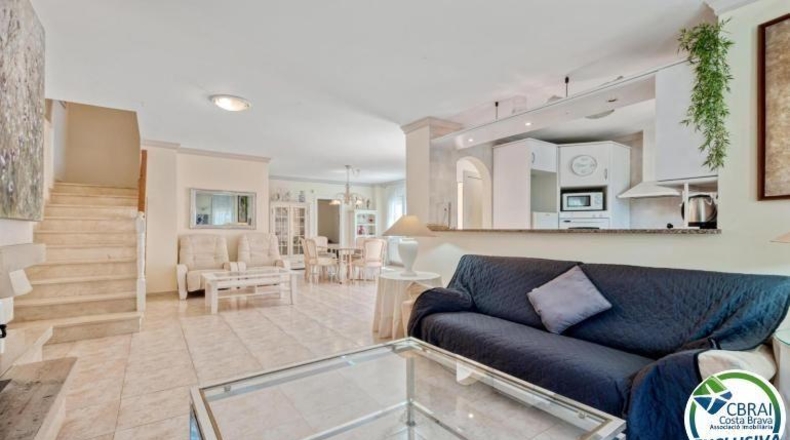 Gerona - Empuriabrava - 400m2