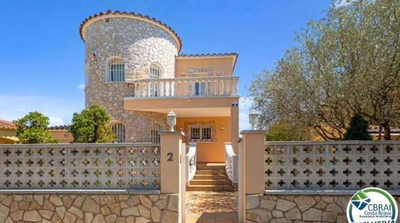Gerona - Empuriabrava - 400m2