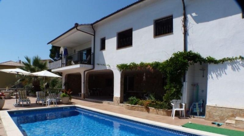 Gerona - Lloret de Mar - 742m2