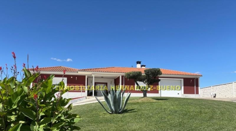 Salamanca - Villamayor - 2300m2