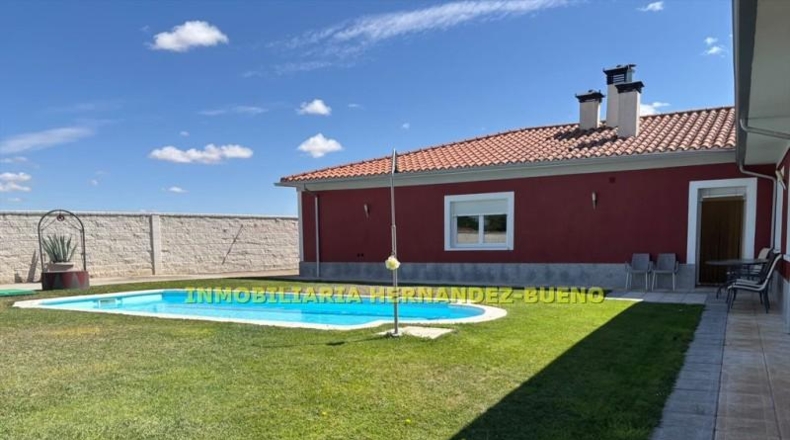 Salamanca - Villamayor - 2300m2