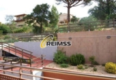 Chalet independiente con terreno en venta en la España, Maçanet de la Selva, ref: TR244086 foto