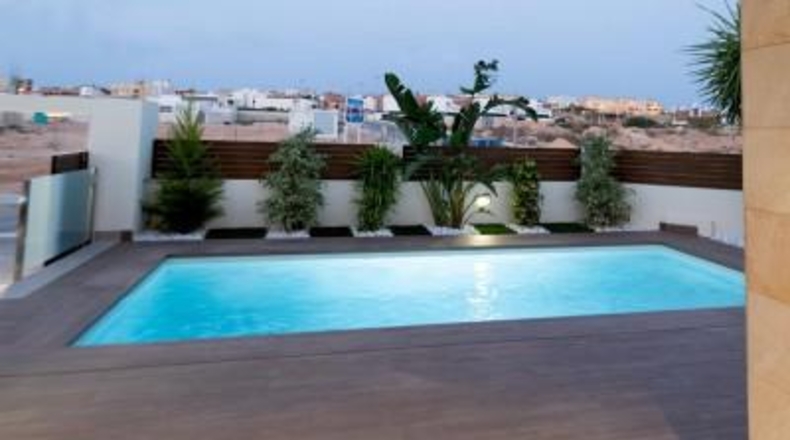 Alicante - Benijófar - 310m2
