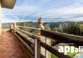 Casa de pueblo en venta en la España, Castellar del Vallès, ref: TR280509 foto