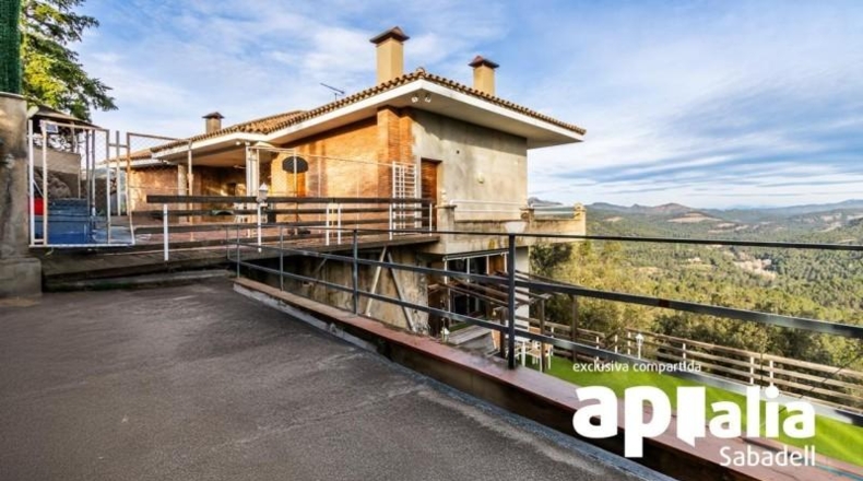 Barcelona - Castellar del Vallès - 346m2