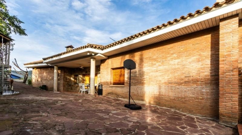 Barcelona - Castellar del Vallès - 346m2