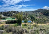 Xalet independent amb terreny en venda a la España, la Nucia, ref.: TR288670 foto