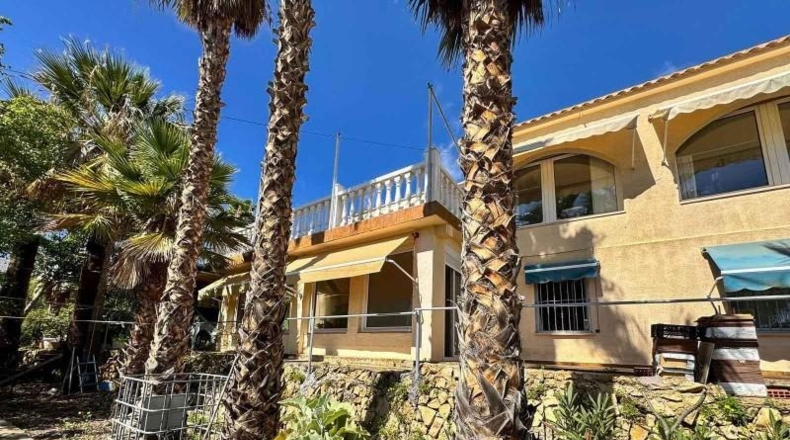 Alicante - Ла-Нусия - 8635m2
