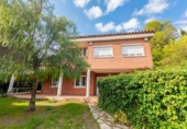Chalet independiente con terreno en venta en la España, Almoster, ref: TR354931 foto