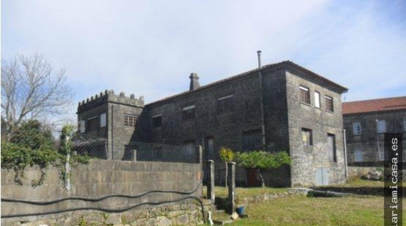 La Coruña - Padrón - 2466m2