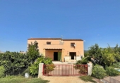 Chalet independiente con terreno en venta en la España, Tortosa, ref: TR265040 foto