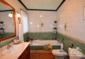 Chalet independiente con terreno en venta en la España, Los Montesinos, ref: TR333602 foto