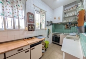 Отдельно стоящий дом с участком на продажу в городе Gandia Фото