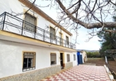 Chalet independiente con terreno en venta en la España, Arenas del Rey, ref: TR373259 foto