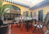 Дом с участком на продажу в городе Alcalá de Guadaíra Фото