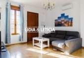 Дом с участком на продажу в городе Alcalá de Guadaíra Фото