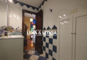 Дом с участком на продажу в городе Alcalá de Guadaíra Фото