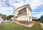 Xalet independent amb terreny en venda a la España, Benicàssim, ref.: TR315087 foto