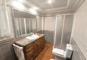 Chalet independiente con terreno en venta en la España, Yecla, ref: TR337050 foto