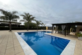 Lora del Río 2570&nbsp;m²