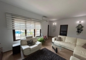 Chalet independiente con terreno en venta en la España, Lora del Río, ref: TR367887 foto