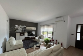 Lora del Río 2570&nbsp;m²