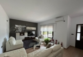 Chalet independiente con terreno en venta en la España, Lora del Río, ref: TR367887 foto