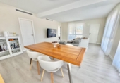 Chalet independiente con terreno en venta en la España, Orihuela, ref: TR242442 foto