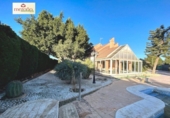 Xalet independent amb terreny en venda a la España, Elx, ref.: TR142391 foto