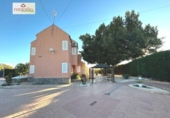 Xalet independent amb terreny en venda a la España, Elx, ref.: TR142391 foto