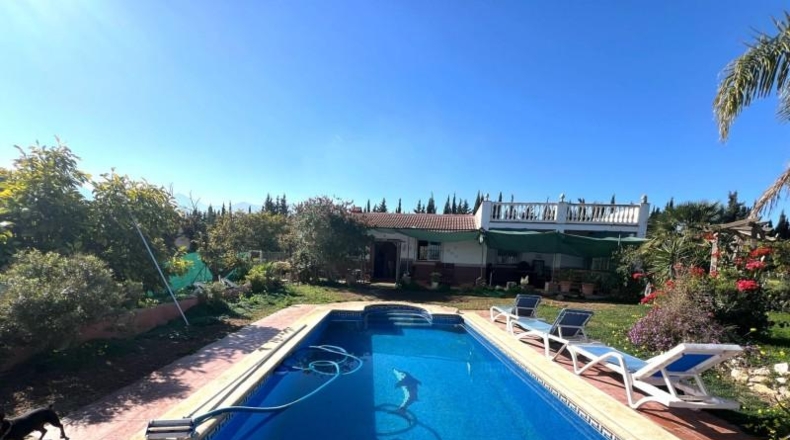 Málaga - Alhaurín de la Torre - 8265m2