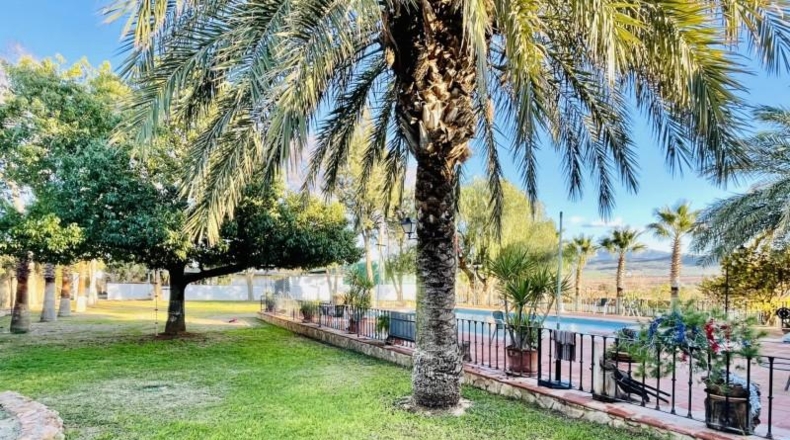 Málaga - Antequera - 4738m2