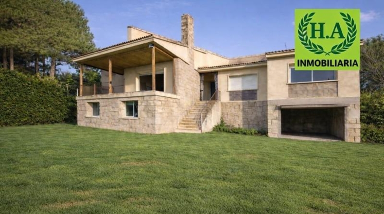 Comunidad de Madrid - Pedrezuela - 1100m2