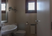 Chalet independiente con terreno en venta en la España, Sangenjo, ref: TR371158 foto