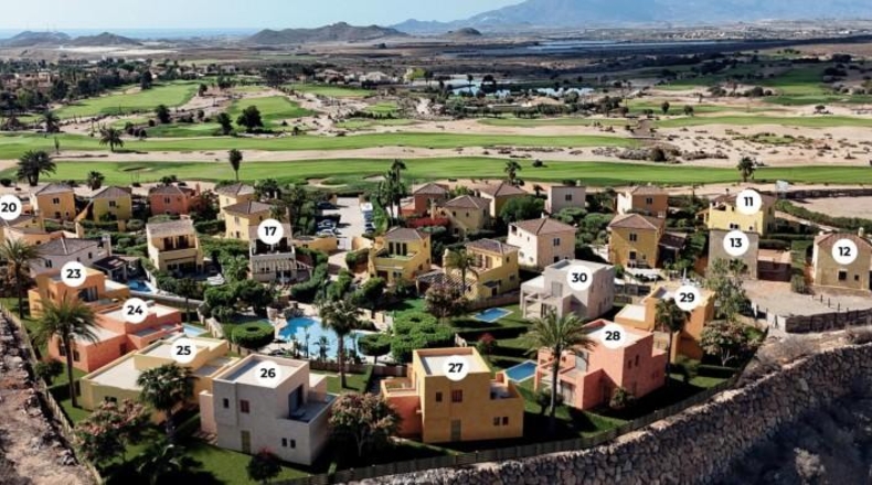Almería - Cuevas del Almanzora - 472m2