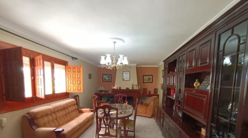 Málaga - Antequera - 9000m2