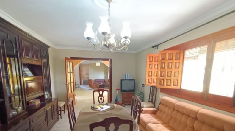 Málaga - Antequera - 9000m2