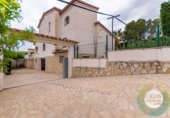 Xalet independent amb terreny en venda a la España, l'Ampolla, ref.: TR143056 foto