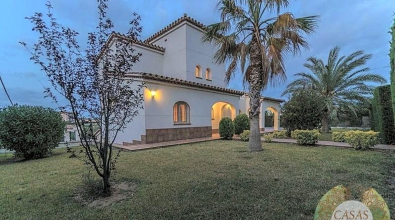 Tarragona - l'Ampolla - 780m2