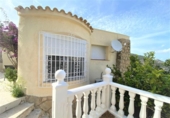 Xalet independent amb terreny en venda a la España, Calp, ref.: TR148719 foto